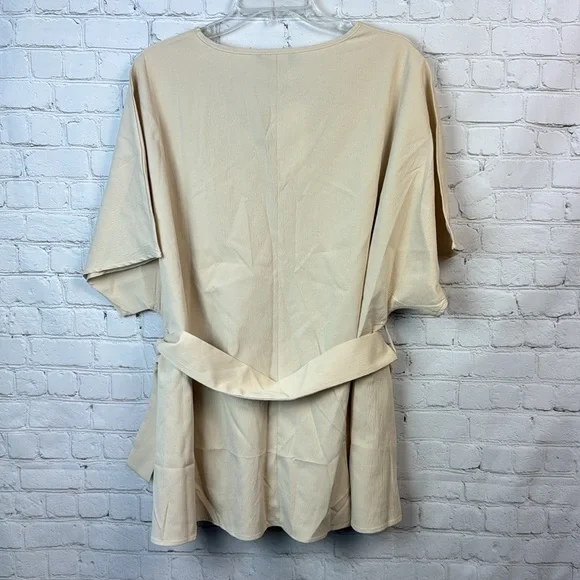 BloomChic Cream V Neck Belted Short Sleeve Top Plus Size 22/24 3X - Picture 5 of 5